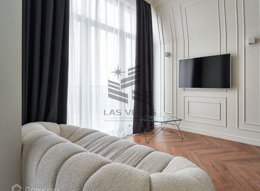 Сдаётся 2-комнатная квартира, 80 м²