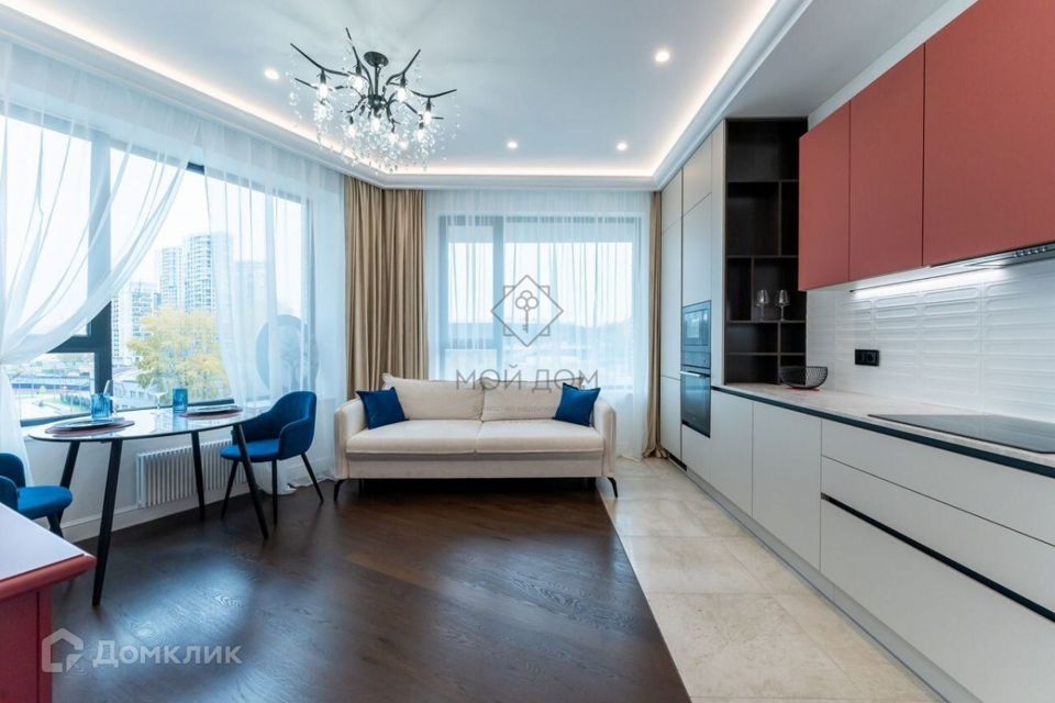 Сдаётся 2-комнатная квартира, 75 м²