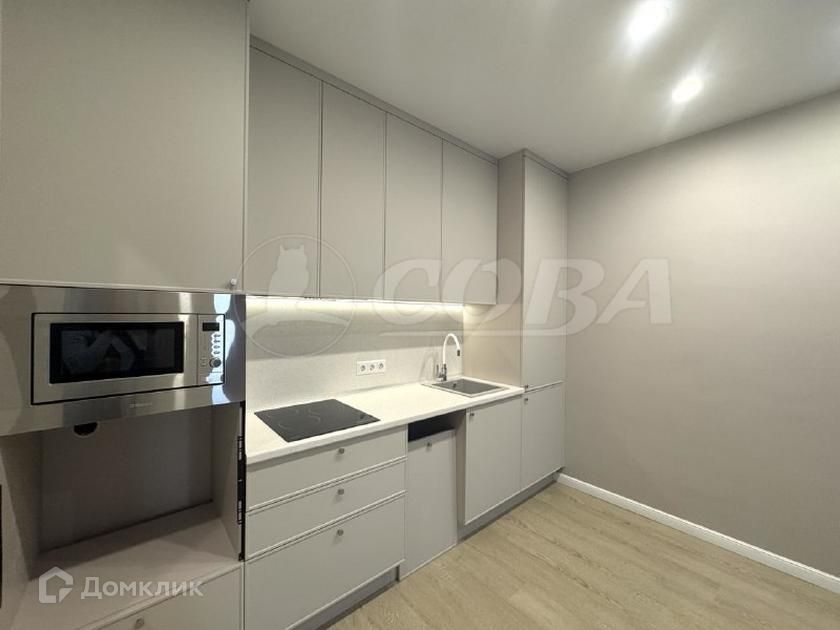 Продаётся 1-комнатная квартира, 58.2 м²