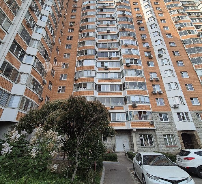 Продаётся 3-комнатная квартира, 72.5 м²