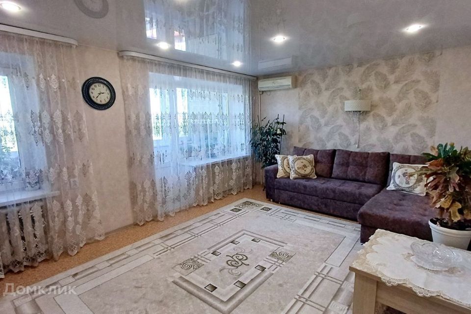 Продаётся 3-комнатная квартира, 58.6 м²
