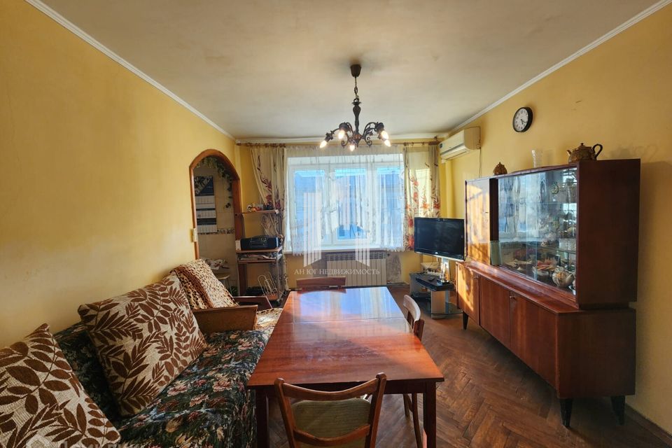 Продаётся 3-комнатная квартира, 61 м²