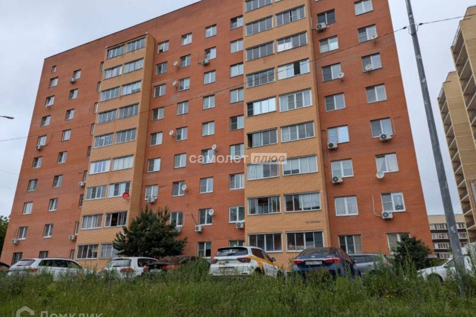 Продаётся 2-комнатная квартира, 55.6 м²