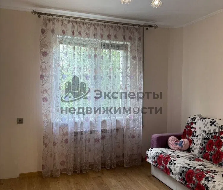 Продаётся 4-комнатная квартира, 85 м²