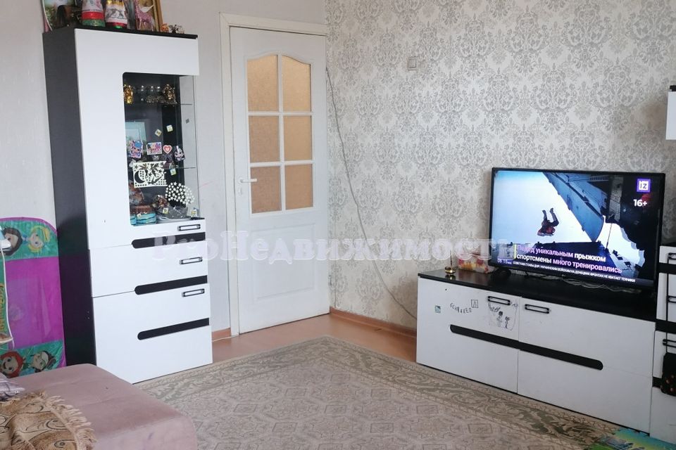 Продаётся 3-комнатная квартира, 67.8 м²