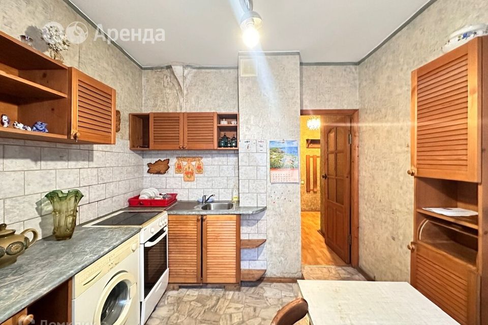 Сдаётся 1-комнатная квартира, 38 м²