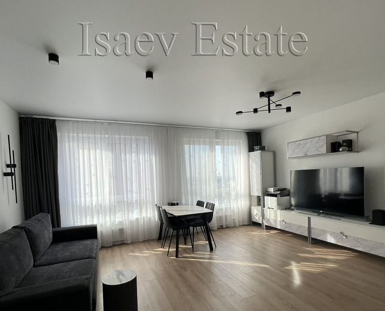 Продаётся 4-комнатная квартира, 85 м²
