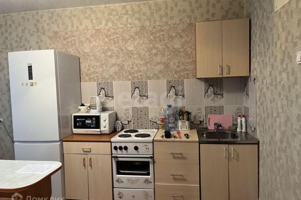 Сдаётся 1-комнатная квартира, 42 м²