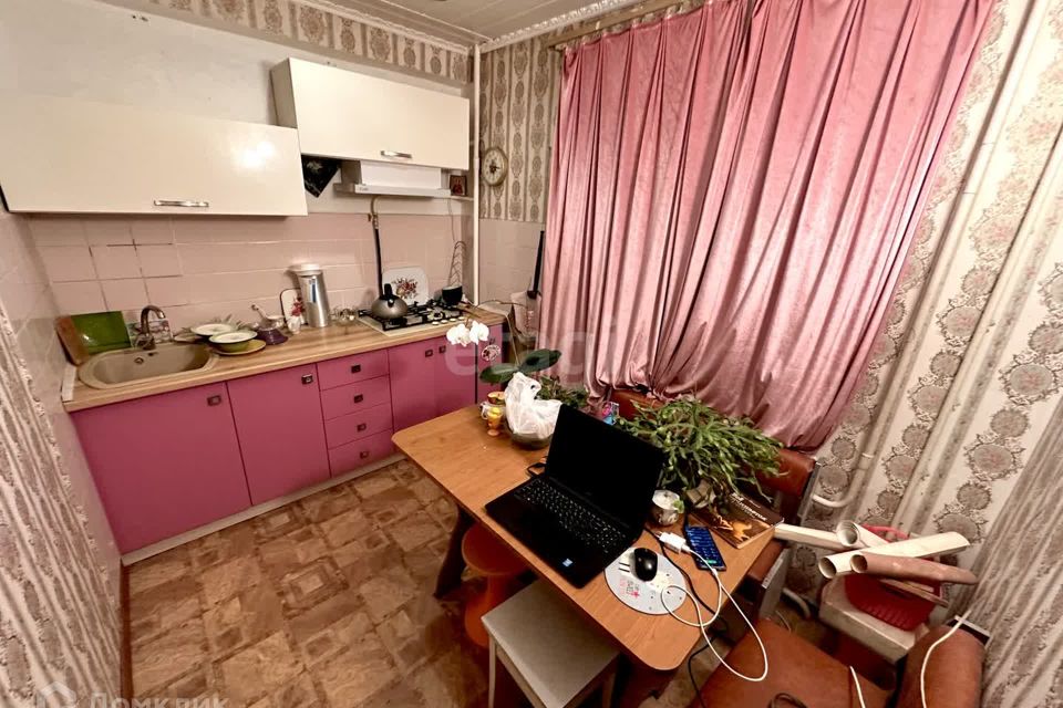 Продаётся 3-комнатная квартира, 53.5 м²