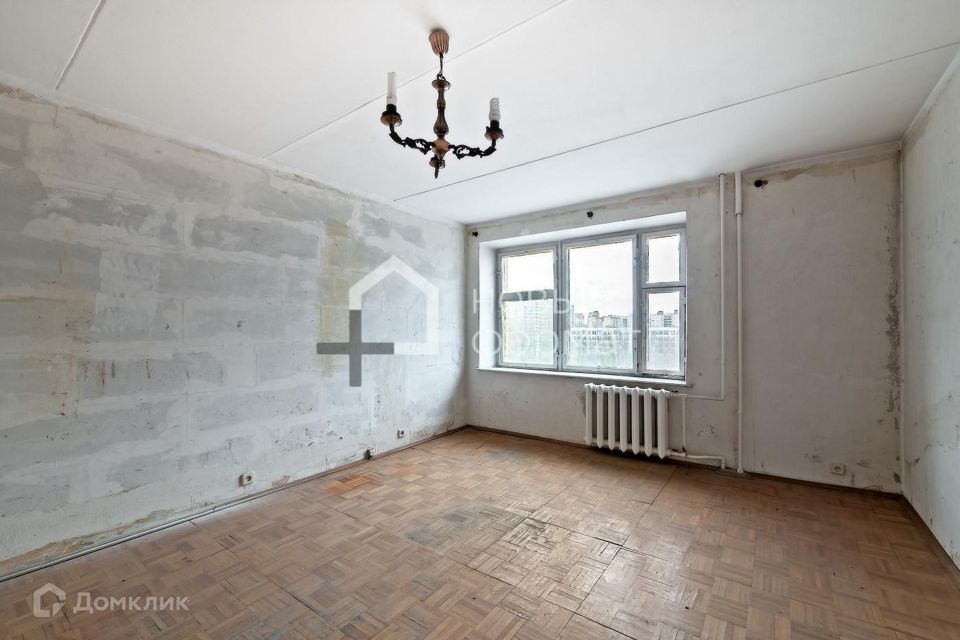 Продаётся 4-комнатная квартира, 81.2 м²