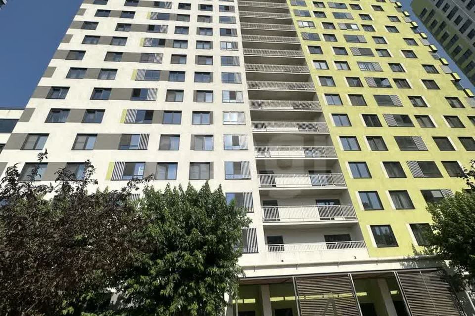 Продаётся 3-комнатная квартира, 77 м²