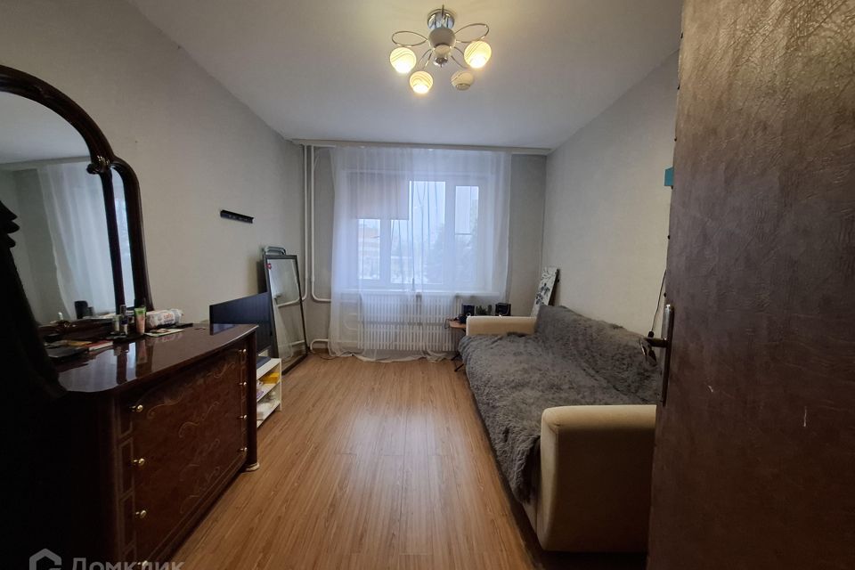 Продаётся комната в 5-комн. квартире, 13 м²