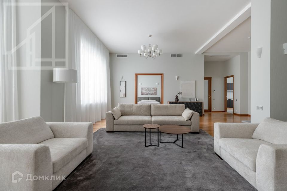Сдаётся 3-комнатная квартира, 128 м²