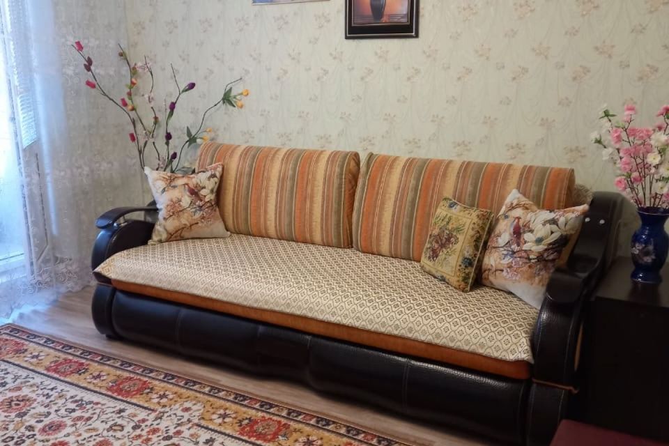 Продаётся 2-комнатная квартира, 42.3 м²