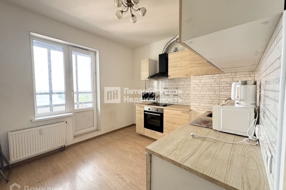 Продаётся 1-комнатная квартира, 37.69 м²