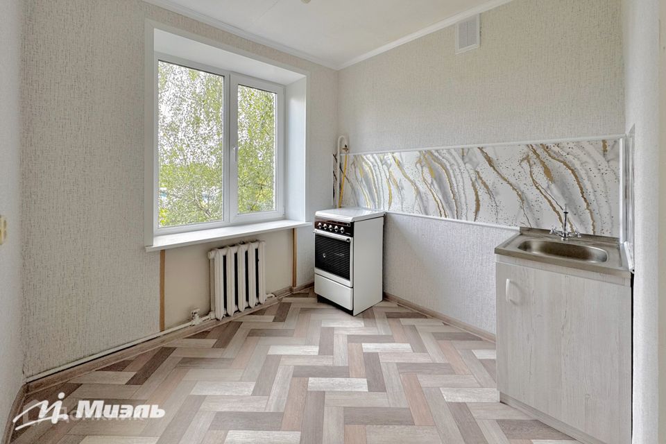 Продаётся 2-комнатная квартира, 42.8 м²