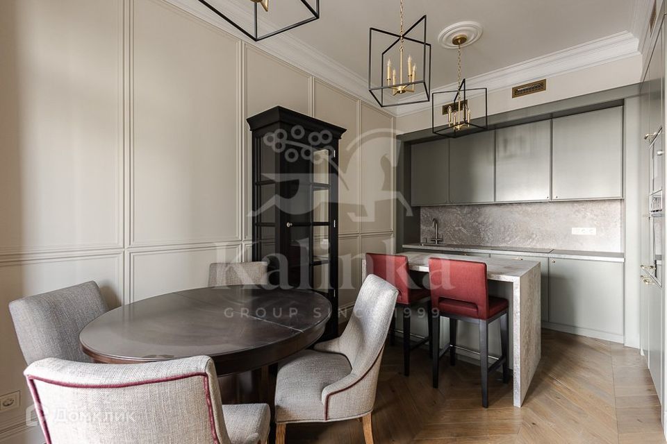 Продаётся 2-комнатная квартира, 68.8 м²
