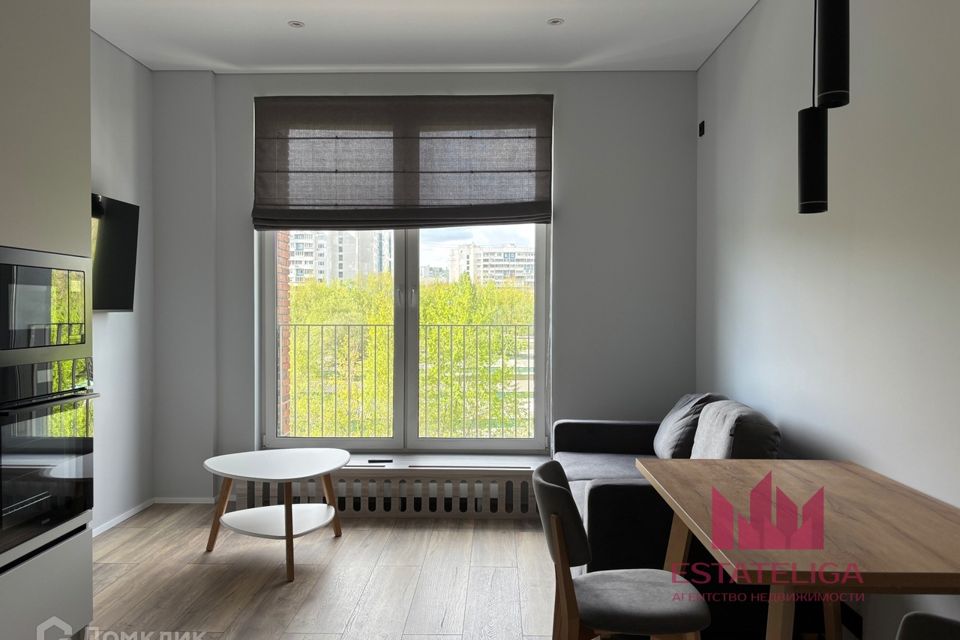 Сдаётся 2-комнатная квартира, 65.2 м²