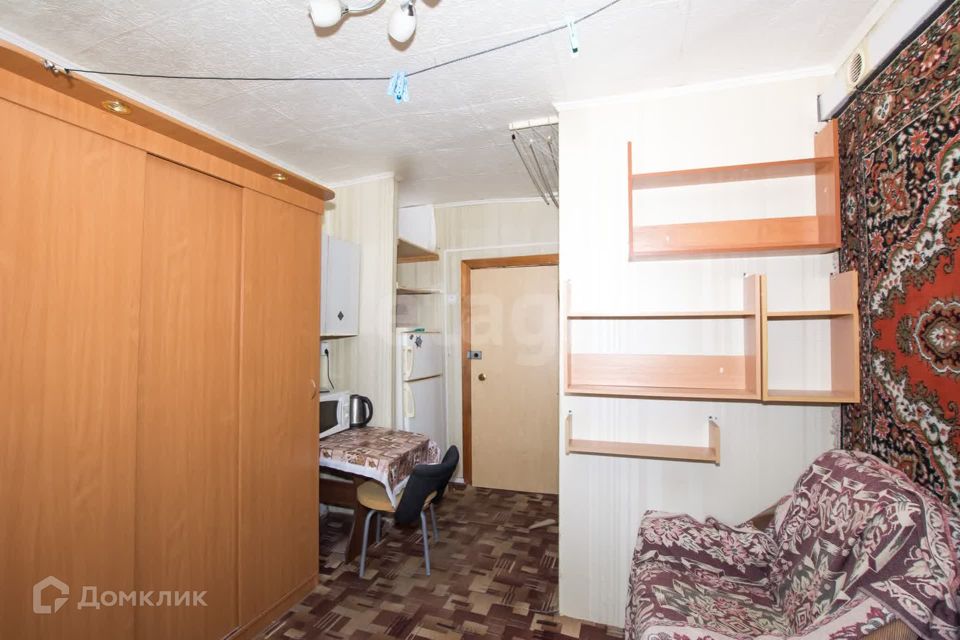 Продаётся комната в 1-комн. квартире, 13.9 м²