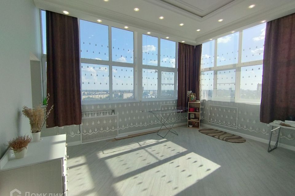 Продаётся 4-комнатная квартира, 78.5 м²
