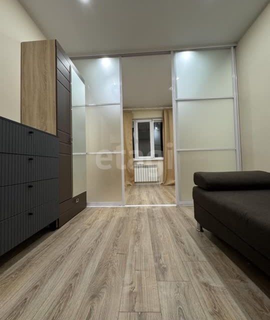 Продаётся 1-комнатная квартира, 38.9 м²