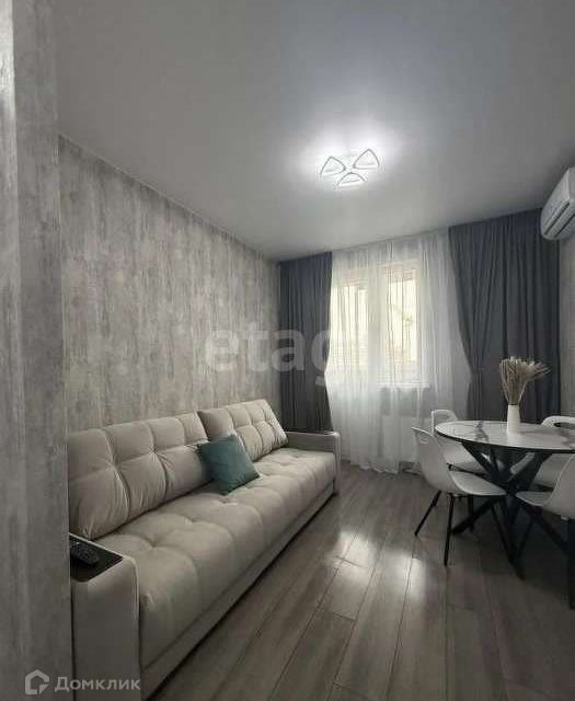Сдаётся 1-комнатная квартира, 37 м²