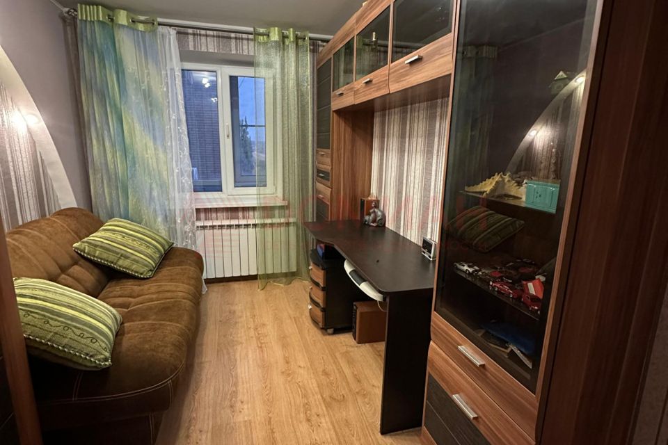 Продаётся 3-комнатная квартира, 56 м²