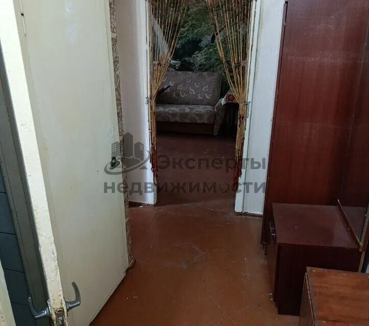 Продаётся 2-комнатная квартира, 42.7 м²
