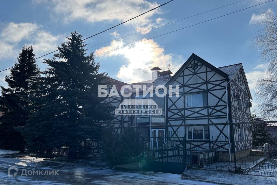 Продаётся 1-этажный дом, 335 м²