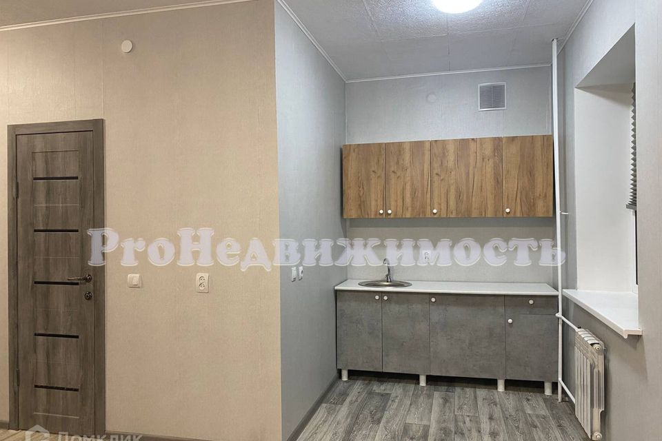 Продаётся 1-комнатная квартира, 30.7 м²