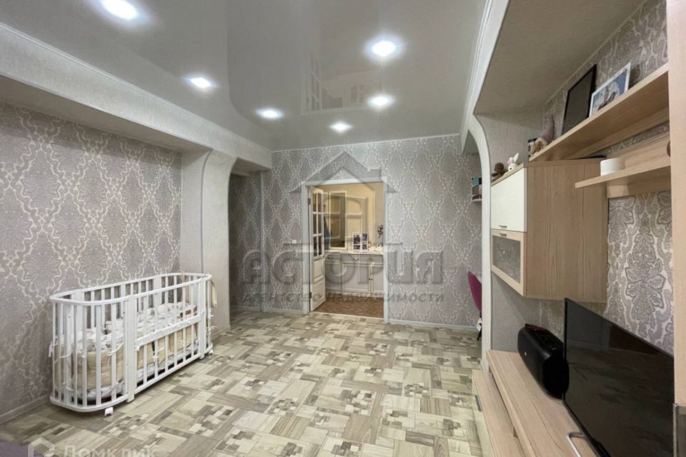 Продаётся 2-комнатная квартира, 52.3 м²