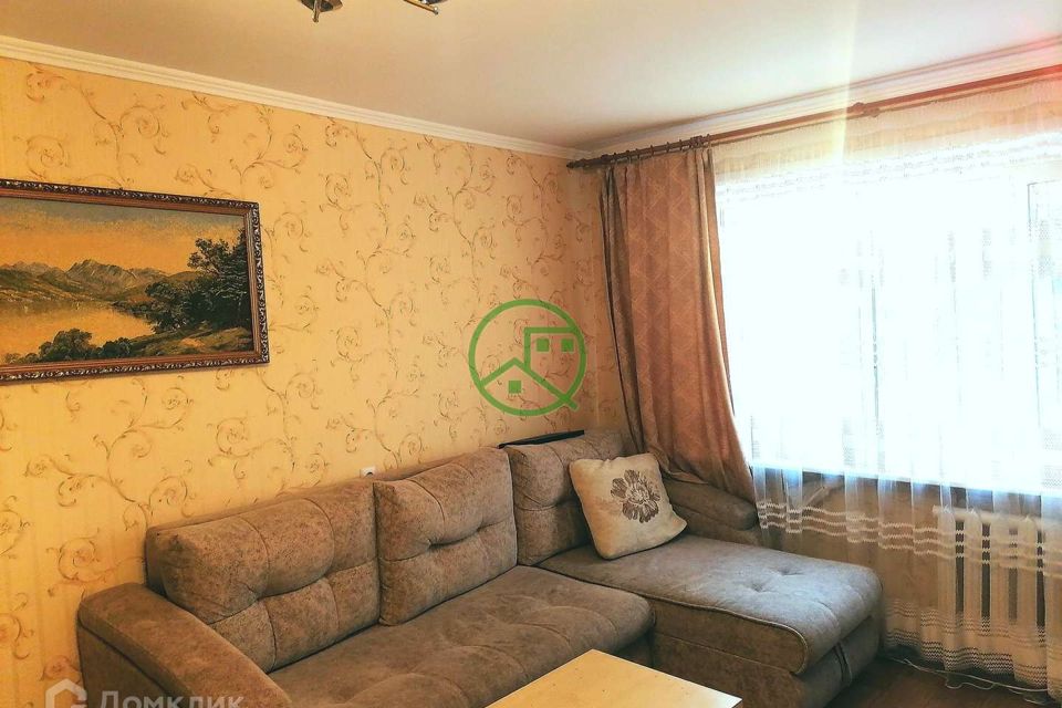 Продаётся 4-комнатная квартира, 63.7 м²