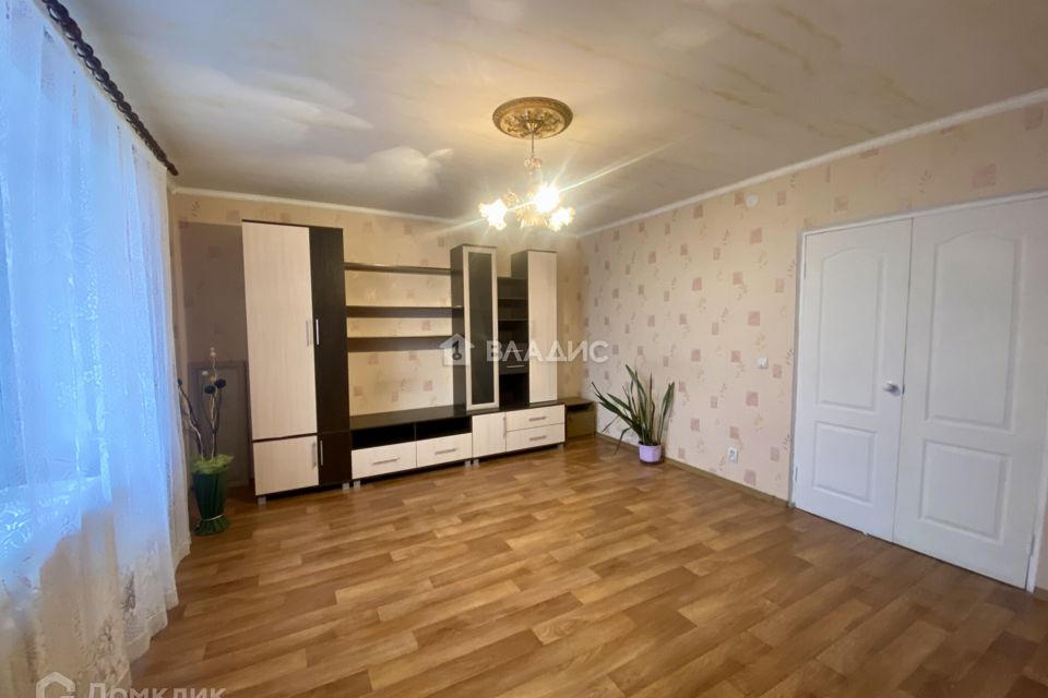 Продаётся 2-комнатная квартира, 74.5 м²