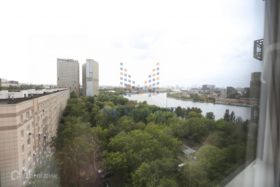 Продаётся 2-комнатная квартира, 67.7 м²