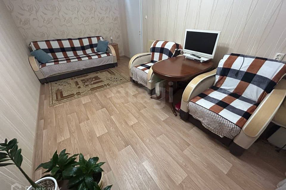 Продаётся 1-комнатная квартира, 33.2 м²