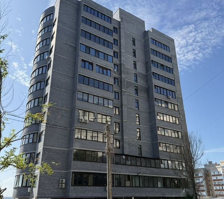Продаётся 2-комнатная квартира, 64 м²
