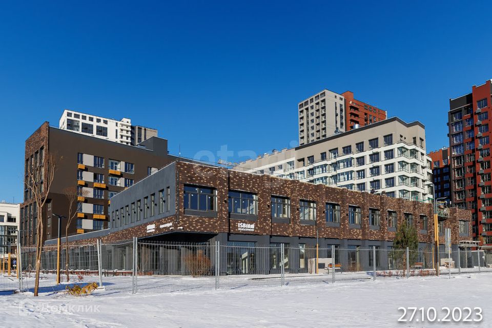 Продаётся 2-комнатная квартира, 61.65 м²