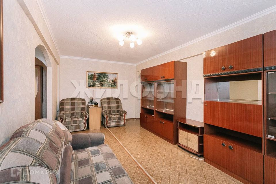 Продаётся 3-комнатная квартира, 58.2 м²