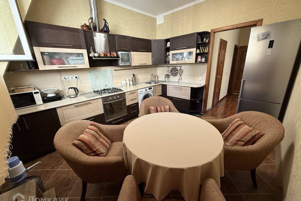 Продаётся 3-комнатная квартира, 85 м²