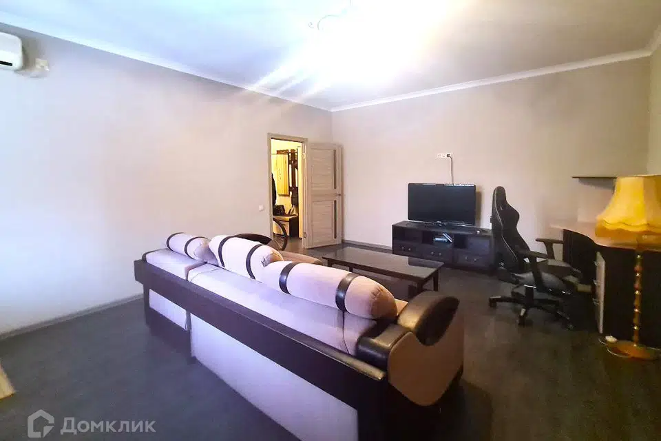 Продаётся 2-комнатная квартира, 64.5 м²