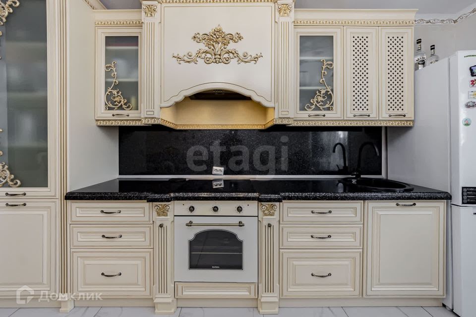 Продаётся 2-комнатная квартира, 67.7 м²