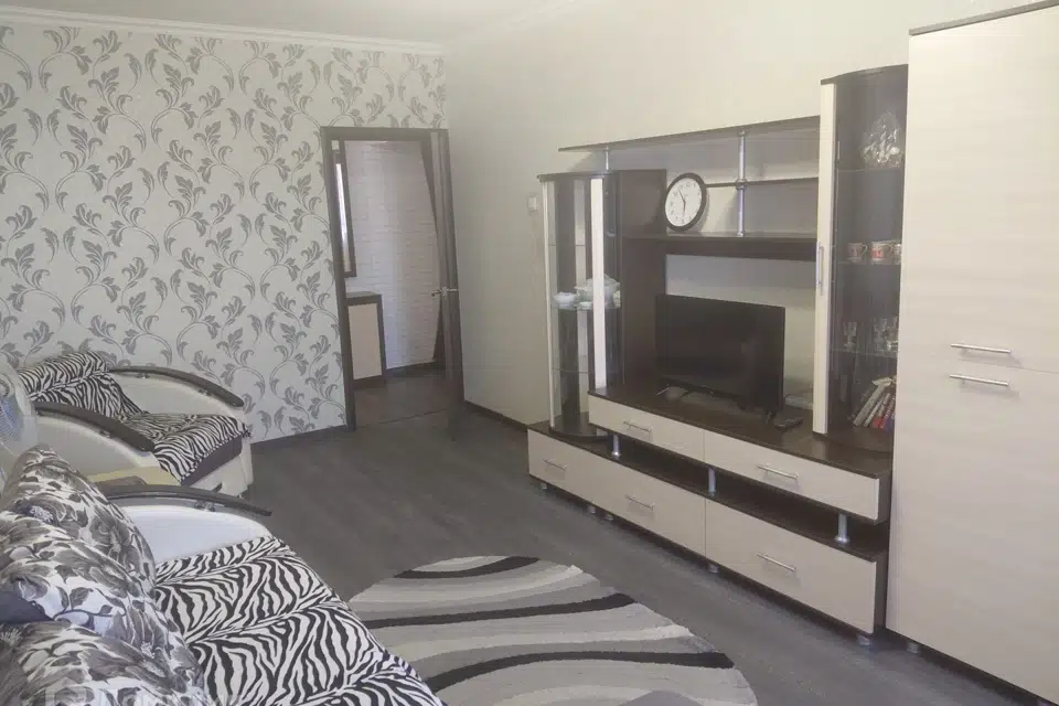 Сдаётся 1-комнатная квартира, 43 м²