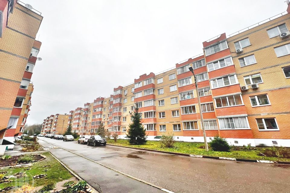 Продаётся 2-комнатная квартира, 49.3 м²