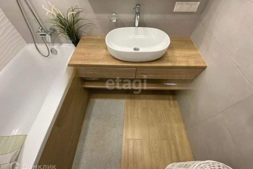 Продаётся 3-комнатная квартира, 77.5 м²