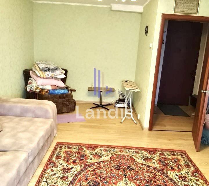 Продаётся 1-комнатная квартира, 37.2 м²