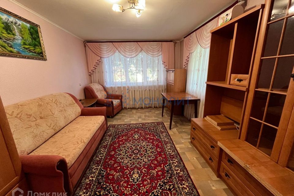 Продаётся 3-комнатная квартира, 60 м²