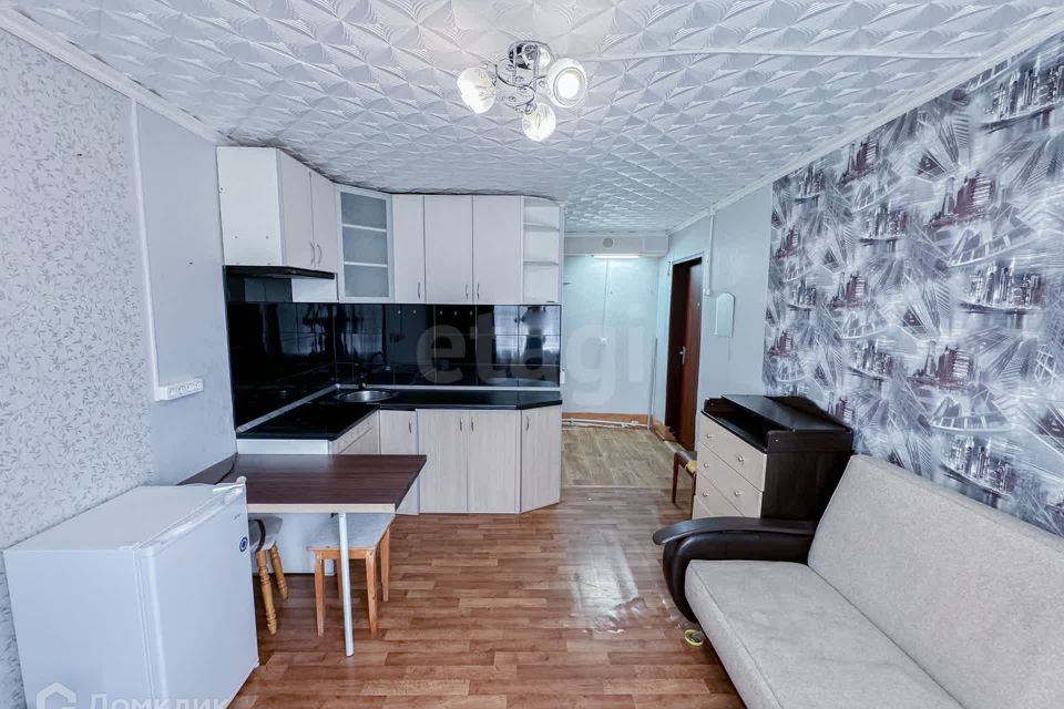 Продаётся комната в 1-комн. квартире, 17.9 м²