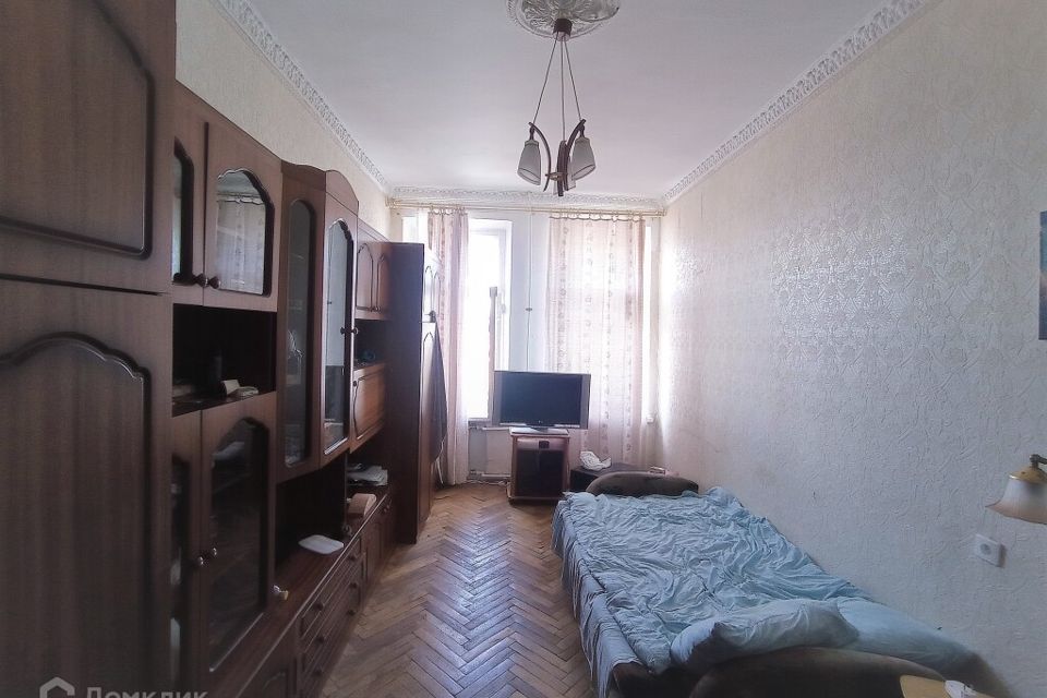 Продаётся 5-комнатная квартира, 110.2 м²