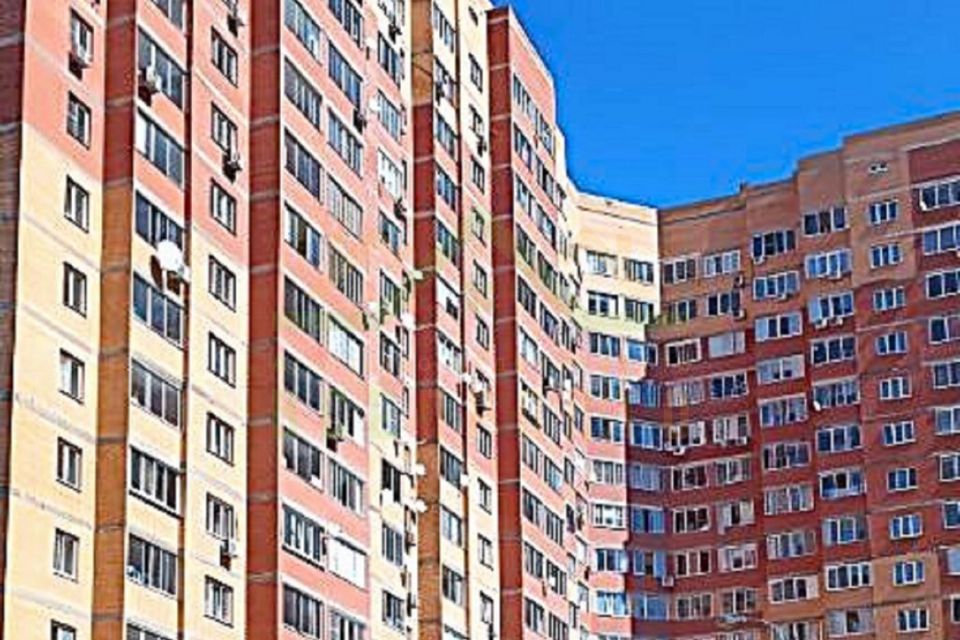 Продаётся 2-комнатная квартира, 63.8 м²