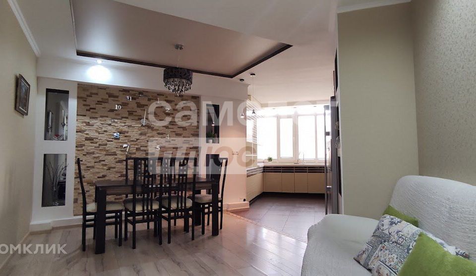 Продаётся 4-комнатная квартира, 107 м²